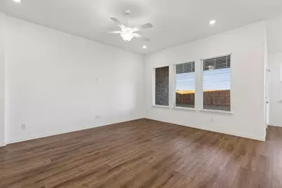 718 Declaration Drive, Princeton, TX 75407 - Photo 6