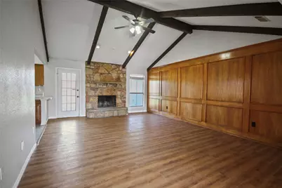 903 Robinwood Court, Arlington, TX 76017 - Photo 4