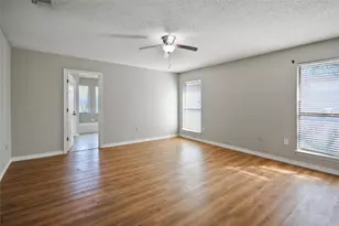 903 Robinwood Ct, Arlington, TX 76017 - Photo 8