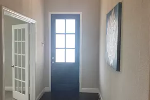 209 Johnson St, Granbury, TX 76048 - Photo 6