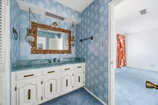 1309 Briar Hollow Ln, Garland, TX 75043 - Photo 18