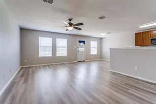 1122 Augustin Dr, Princeton, TX 75407 - Photo 2