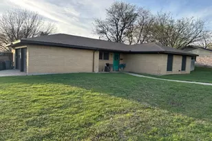 4501 Norris Valley Dr, Lake Worth, TX 76135 - Photo 1
