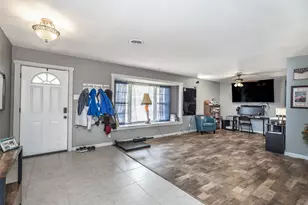 1907 Bridle Ln, Gainesville, TX 76240 - Photo 6