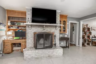 1907 Bridle Ln, Gainesville, TX 76240 - Photo 4