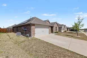 706 Spur Ridge, Princeton, TX 75407 - Photo 6