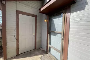 1404 Shufford St, Irving, TX 75060 - Photo 26