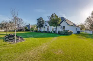 19 Meadowcreek Dr, Melissa, TX 75454 - Photo 2