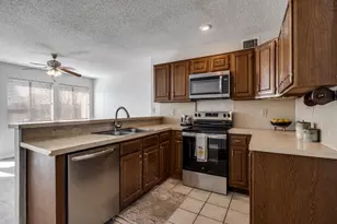 2517 Figtree Ln, Plano, TX 75074 - Photo 2