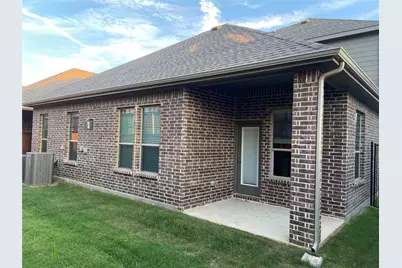 118 Sunshine Drive, Euless, TX 76039 - Photo 2