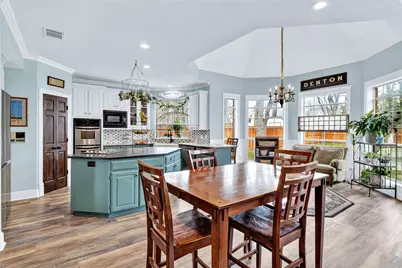 35 Oak Forrest Circle, Denton, TX 76210 - Photo 10