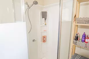 903 W Wheeler St, Breckenridge, TX 76424 - Photo 8