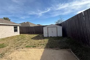 1609 Lesli, Royse City, TX 75189 - Photo 18