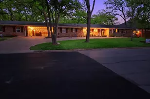 713 Ross Trail, Arlington, TX 76012 - Photo 1