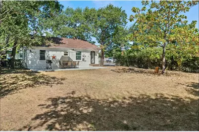 819 Web Street, Arlington, TX 76011 - Photo 28