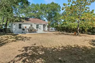 819 Web St, Arlington, TX 76011 - Photo 28