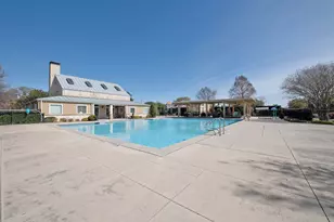 2005 Reddenson Dr, Carrollton, TX 75010 - Photo 38