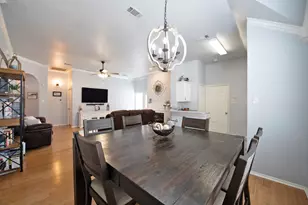 2005 Reddenson Dr, Carrollton, TX 75010 - Photo 8