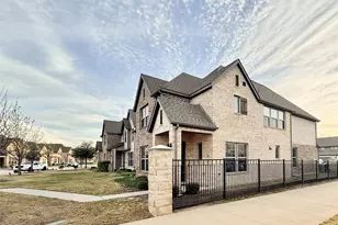 1963 Sweetwater Ln, Allen, TX 75013 - Photo 2