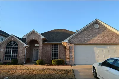 4725 Bristol Trace Trail, Fort Worth, TX 76244 - Photo 2