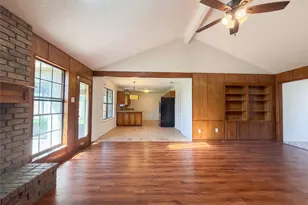 5120 Red River Dr, Arlington, TX 76017 - Photo 8