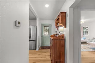 3721 London Ln, Richland Hills, TX 76118 - Photo 6