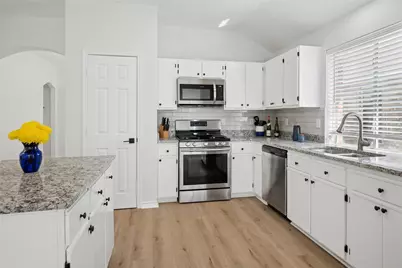 7606 Harbor Drive, Rowlett, TX 75088 - Photo 14