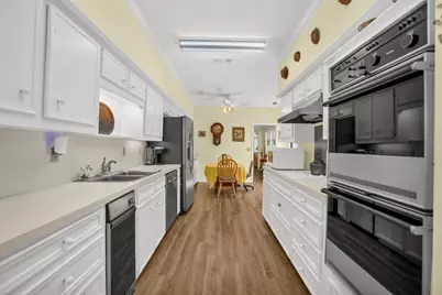 7074 Regalview Circle, Dallas, TX 75248 - Photo 16