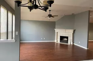 1662 Natural Bridge Dr, Frisco, TX 75036 - Photo 6