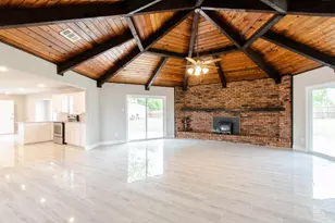 16024 Plum Ln, Frisco, TX 75072 - Photo 2