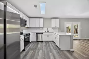 614 Lakeside Dr Dr, Irving, TX 75062 - Photo 18