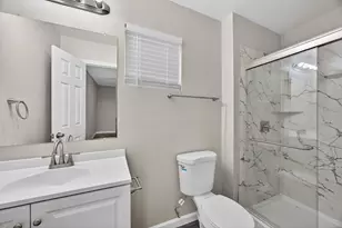 614 Lakeside Dr Dr, Irving, TX 75062 - Photo 22