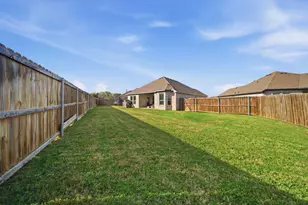 315 Bronco Dr, Pilot Point, TX 76258 - Photo 34