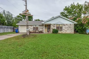 101 Gordon Dr, Azle, TX 76020 - Photo 1