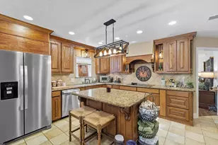 3609 Wayne Ct, Bedford, TX 76021 - Photo 14