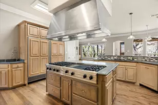 2306 Winton Terrace Ct, Granbury, TX 76048 - Photo 18