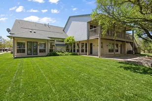2306 Winton Terrace Ct, Granbury, TX 76048 - Photo 6