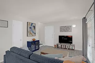 12834 Midway Rd, Dallas, TX 75244 - Photo 2