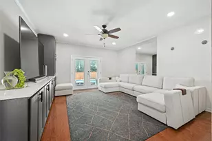 913 Hills Creek Dr, McKinney, TX 75072 - Photo 18