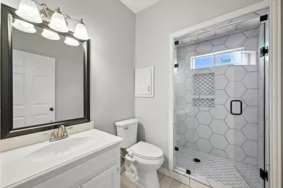 913 Hills Creek Drive, McKinney, TX 75072 - Photo 20