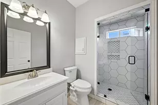 913 Hills Creek Dr, McKinney, TX 75072 - Photo 20