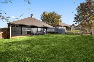 309 Dupont Cir, Fort Worth, TX 76134 - Photo 24