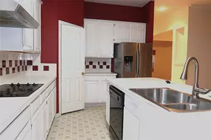 2816 Kings Gate Dr, Carrollton, TX 75006 - Photo 6