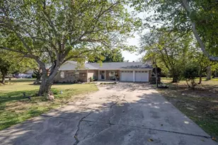 4757 Sunset Cir S, Fort Worth, TX 76244 - Photo 1