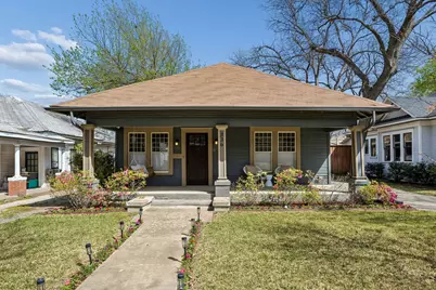 336 S Edgefield Avenue, Dallas, TX 75208 - Photo 1
