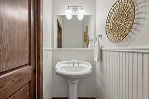 336 S Edgefield Ave, Dallas, TX 75208 - Photo 20