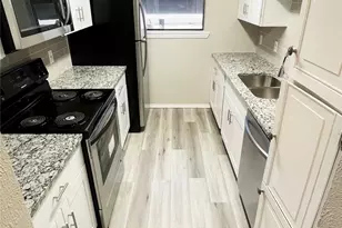 9600 Royal Ln, Dallas, TX 75243 - Photo 4