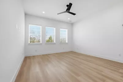 324 N Patton Avenue, Dallas, TX 75203 - Photo 24