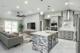 6524 Cinnamon Oaks Dr, Dallas, TX 75241 - Photo 2