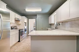 420 39th St SE, Paris, TX 75460 - Photo 8